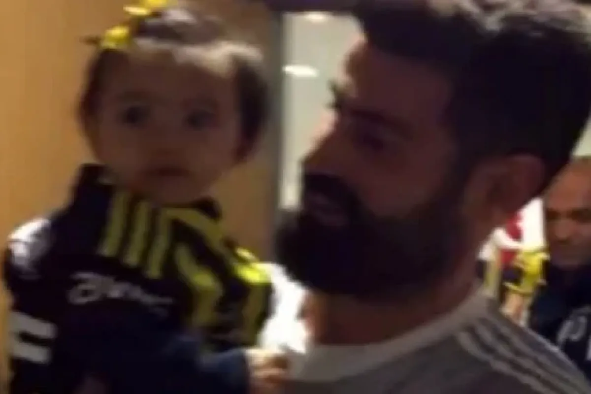 Volkan Galibiyeti Kızıyla Kutladı