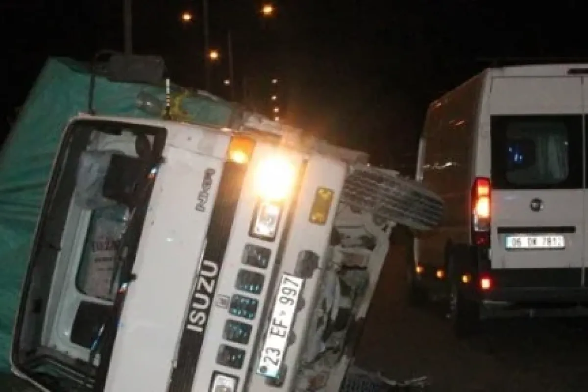 Elazığ’da Feci Kaza: 2’si Ağır 7 Yaralı