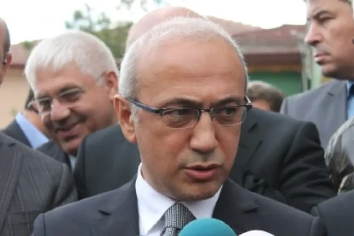 "saldırıyı Gerçekleştirenleri Lanetliyoruz"