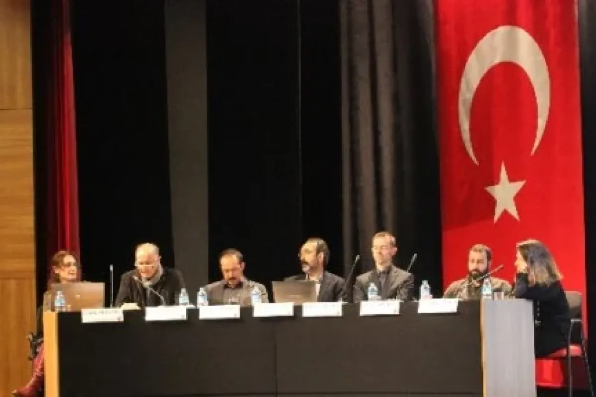 "edebiyat Bir Direniş Biçimidir"