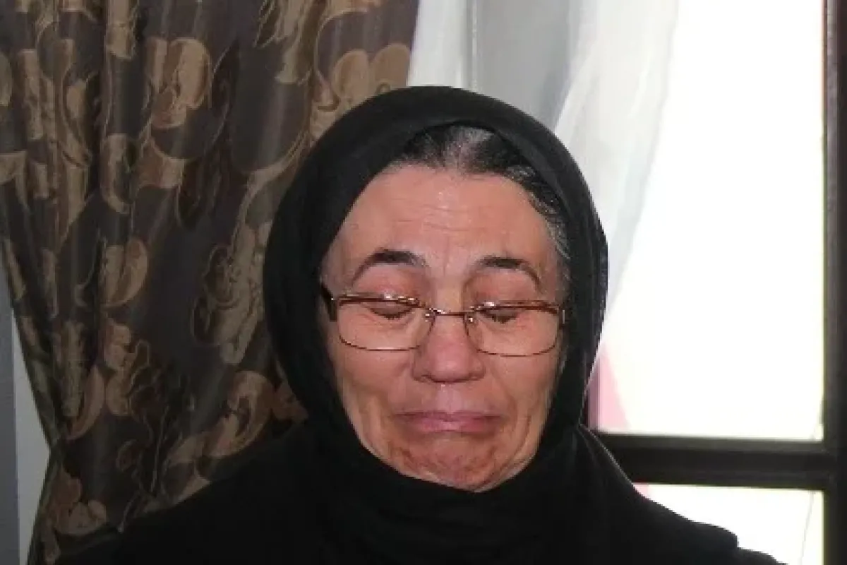 Anneye En Acı Plaket