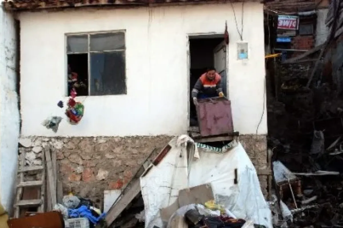 Boşalt Boşalt Bitmedi