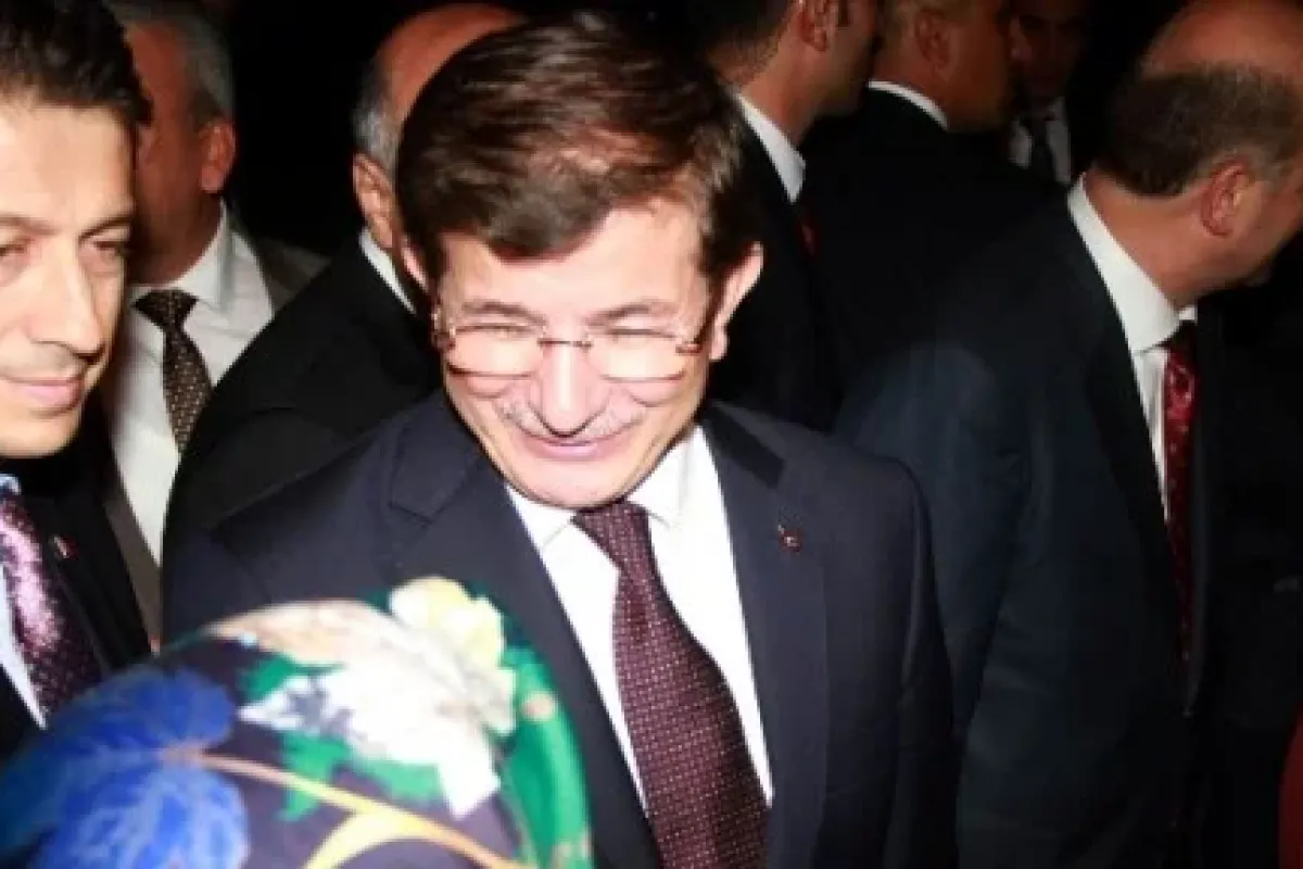 Başbakan Davutoğlu’nu Görmek Için 5 Kilometre Yürüdü