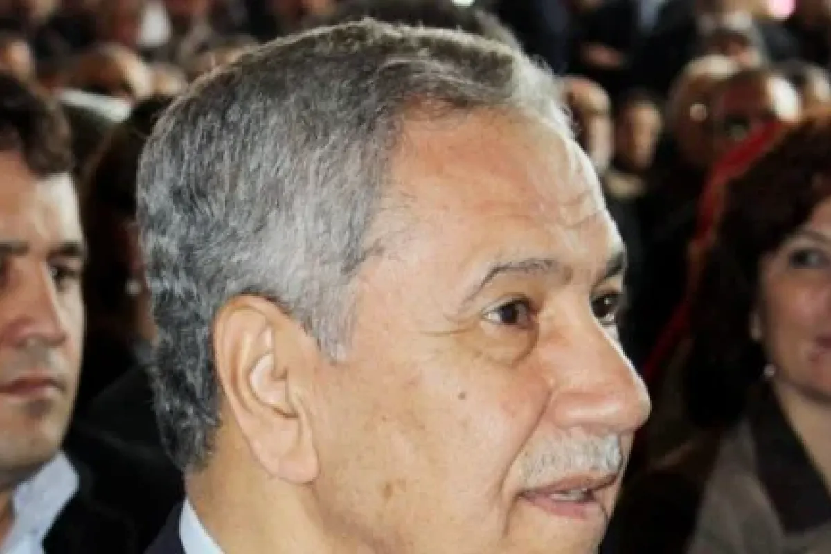 Arınç’tan Ak Parti’ye Başpehlivan Benzetmesi