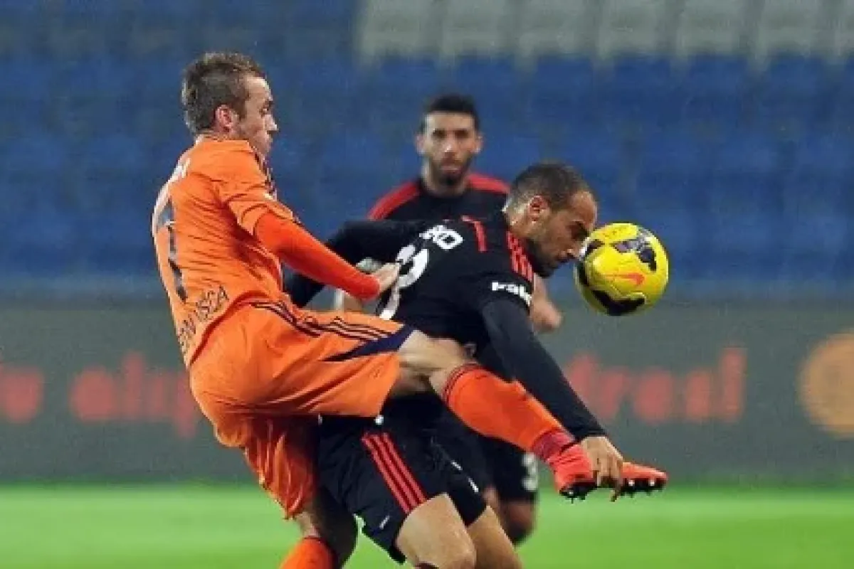 Yaralı Kartal Yine Uçtu