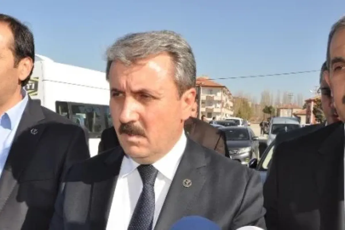 "millet önce ülkenin Borçtan Kurtulmasını Istiyor"