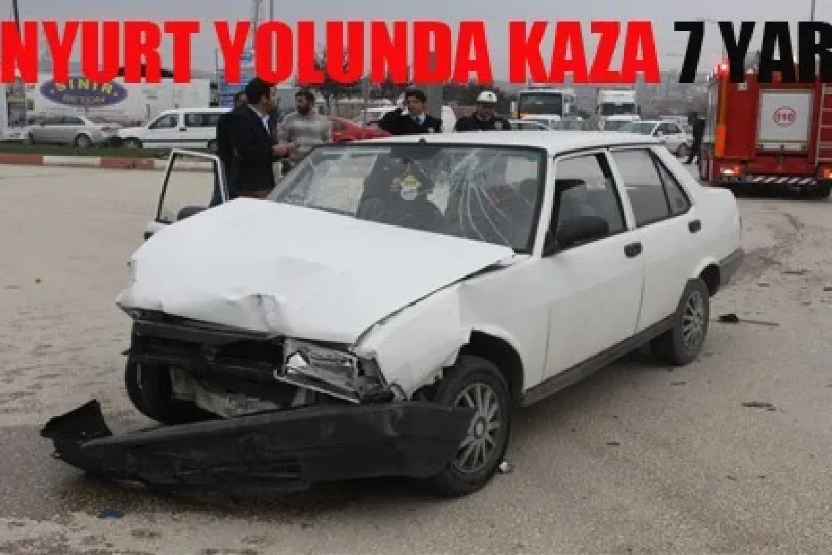 Alanyurt Yolunda Kaza 7 Yaralı