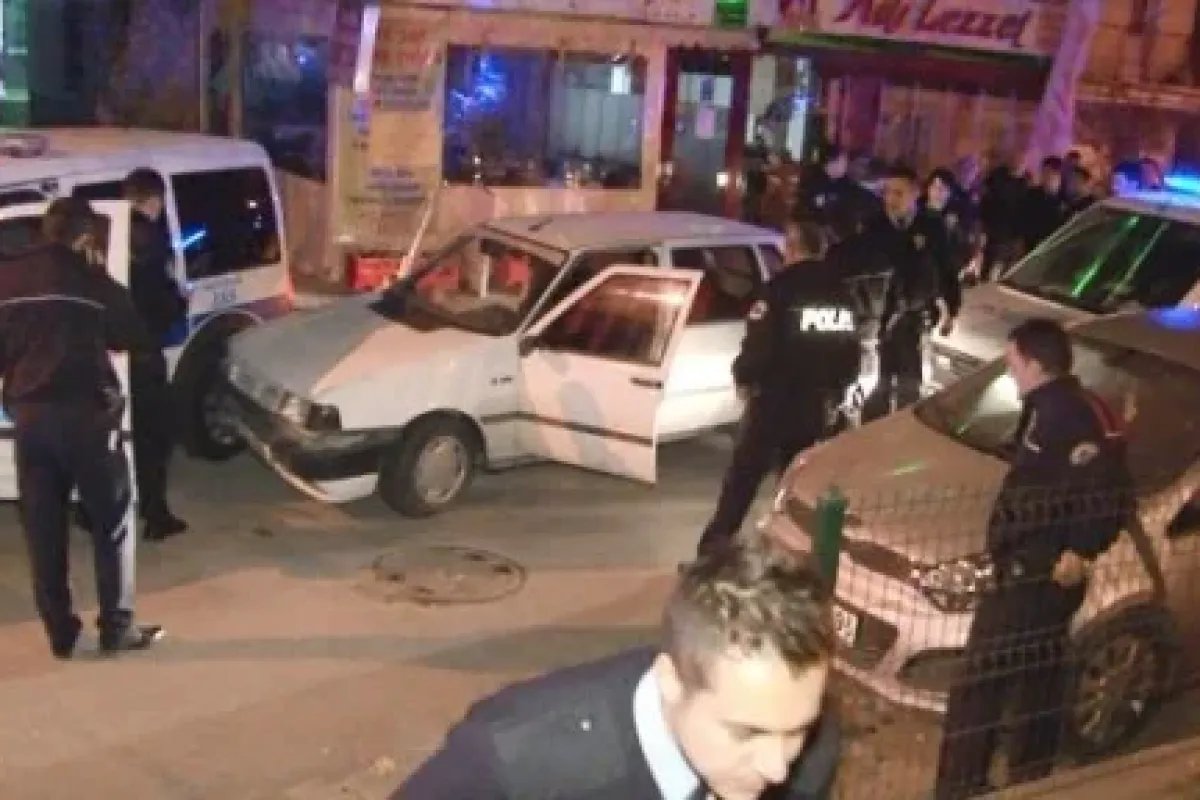 Polisten Kaçan Hırsızlar Yakayı Ele Verdi