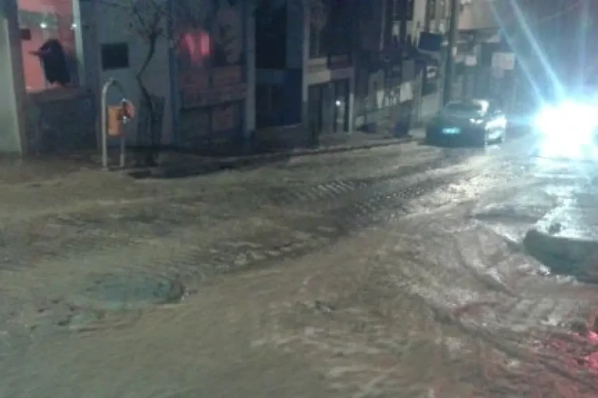 Sokaklar Göle Döndü