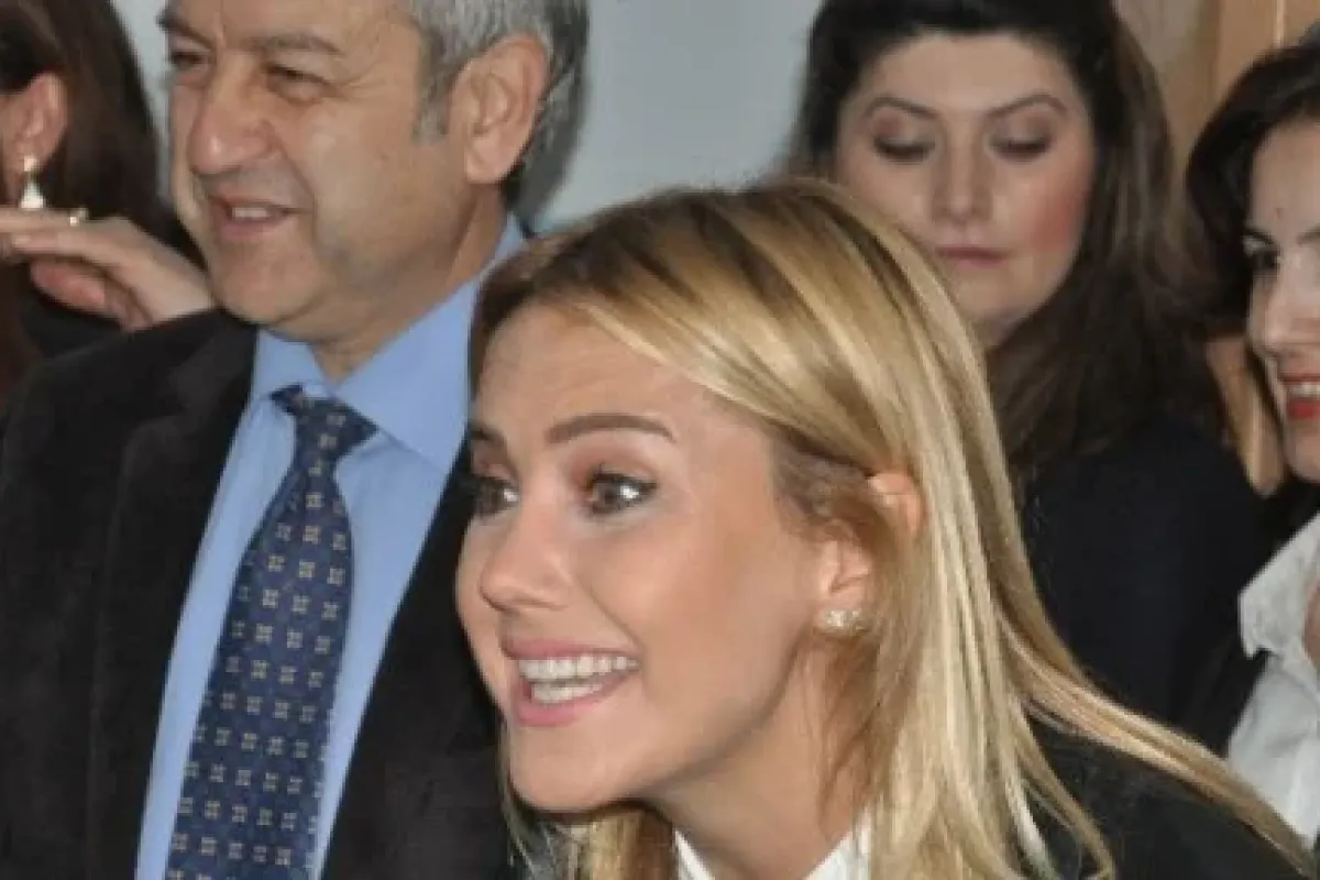 Ünlü Sunucu öğrencilerle Buluştu
