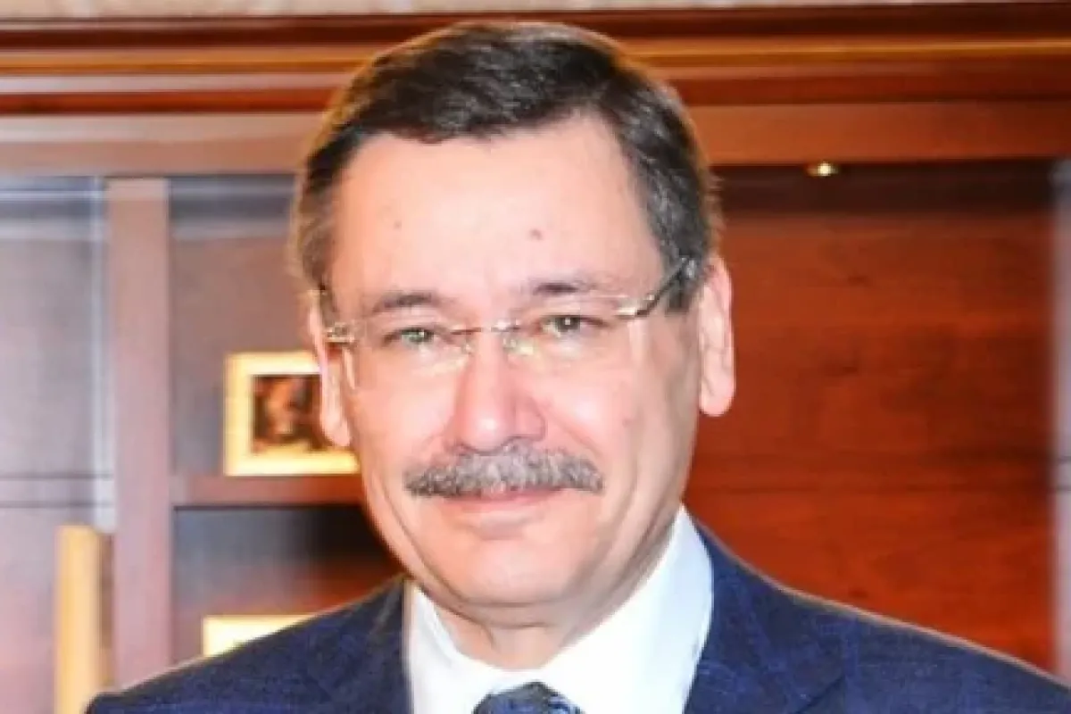 Oğlu Sosyal Medyayı Salladı