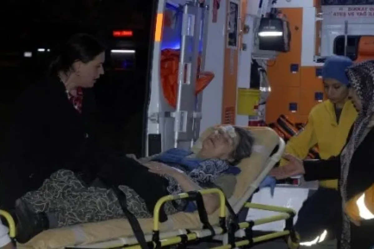 Gelin, Kaynanasını Döverek Hastanelik Etti