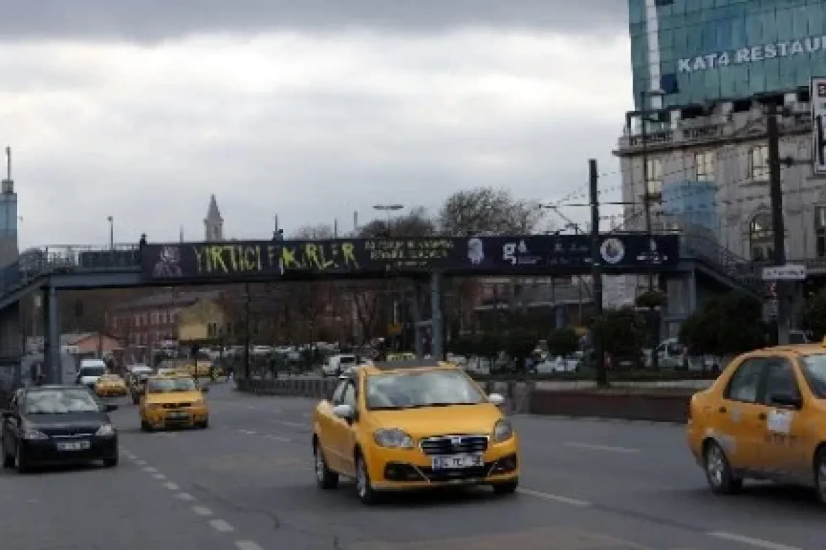 Sirkeci üst Geçidi Kaldırılıyor