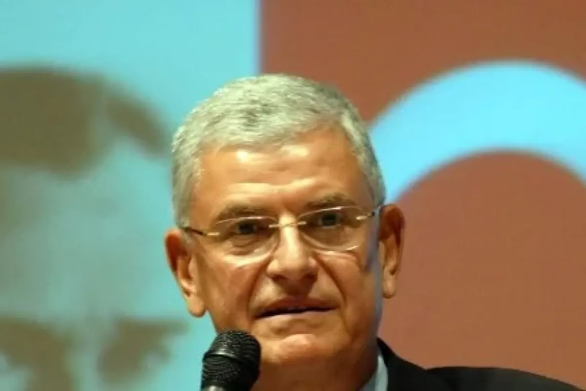 Bakan Bozkır’dan Türkiye’ye Ilginç Benzetme