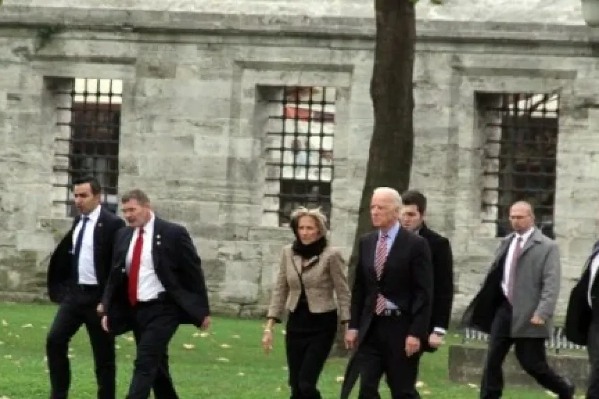 Biden Süleymaniye’den Ayrıldı