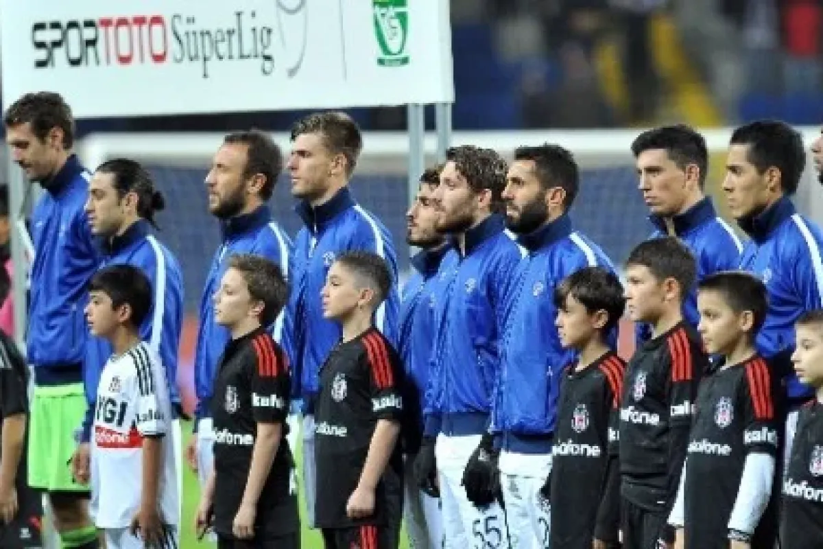 Kartal Ilk Yarıda Avladı