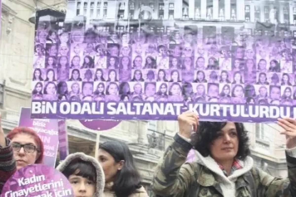 Taksim’de Kadına şiddet Protesto Edildi