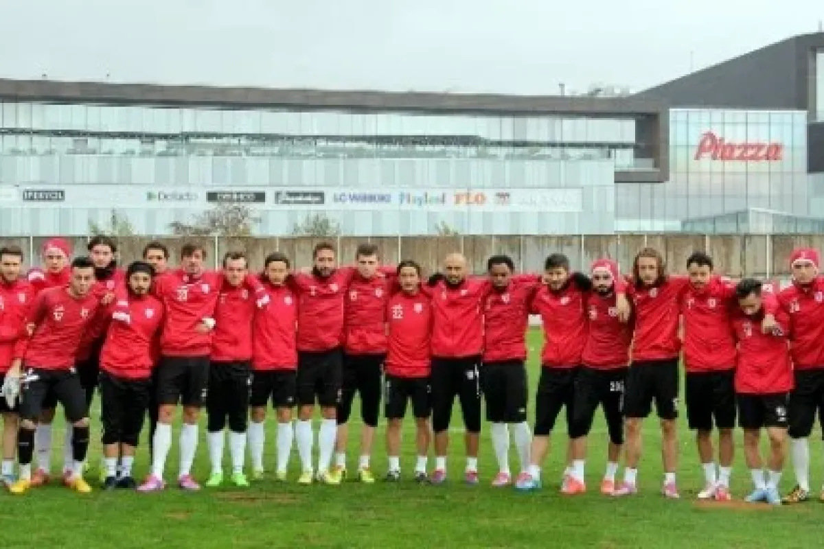 Futbolcular Başkan’ı Yalanladı