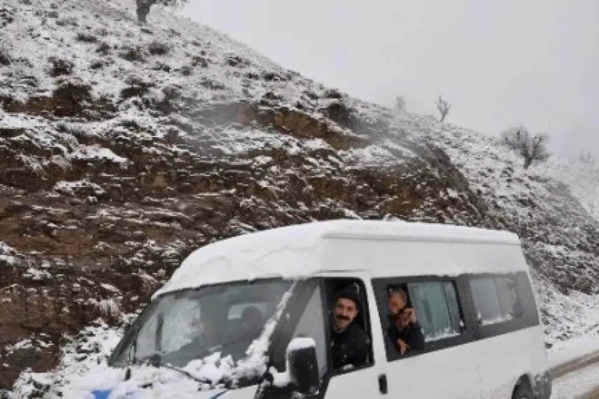 Teog Yolunda Kar Engeli