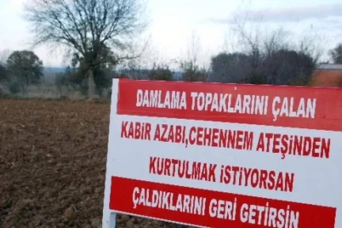 Hırsıza Tabelalı Uyarı