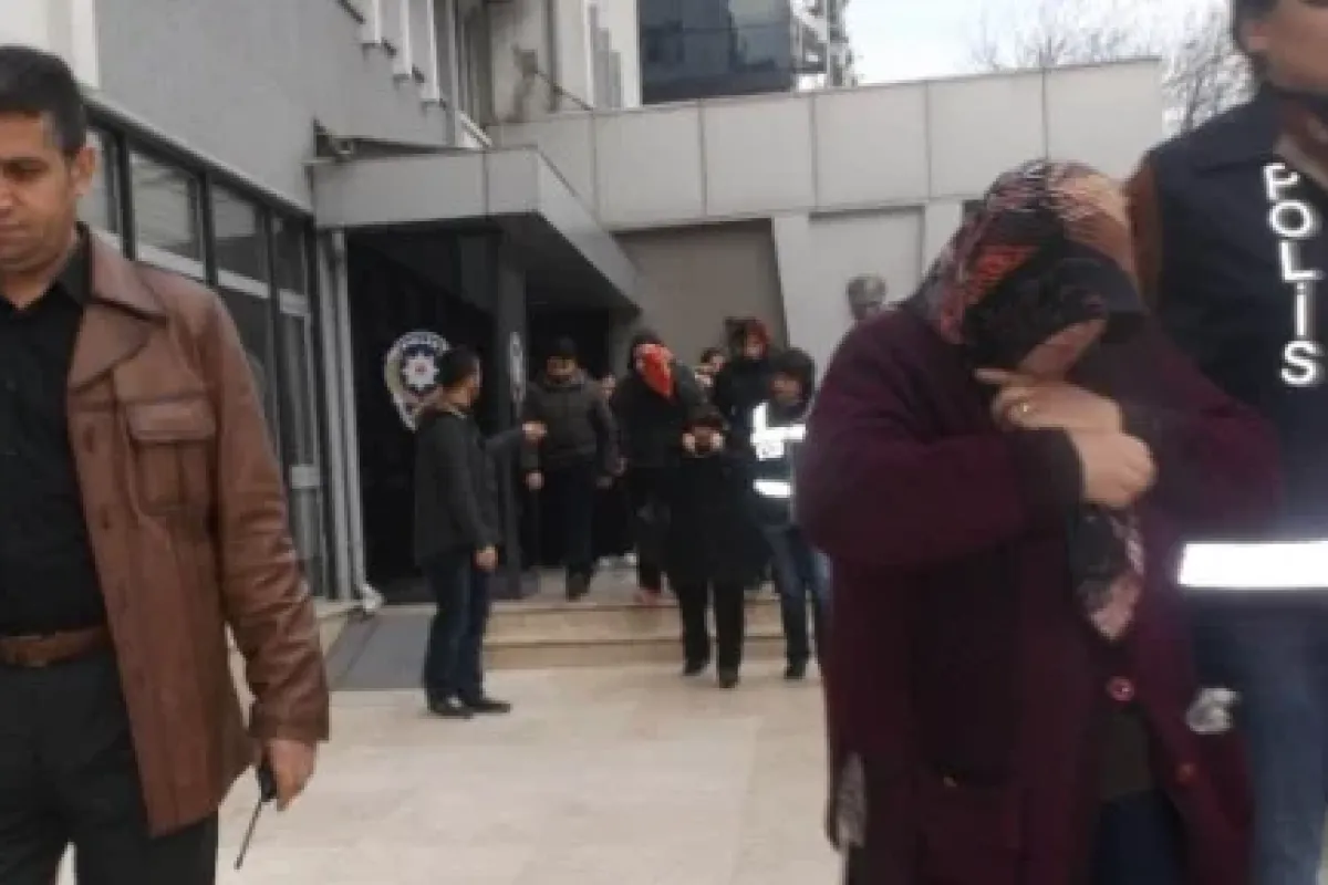Kampanya Düzenleyen Fuhuş çetesine Baskın
