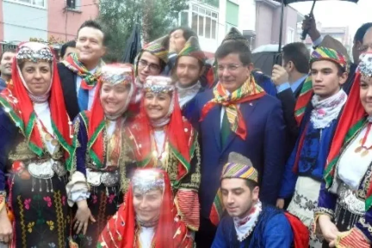 Davutoğlu Balıkesir’de