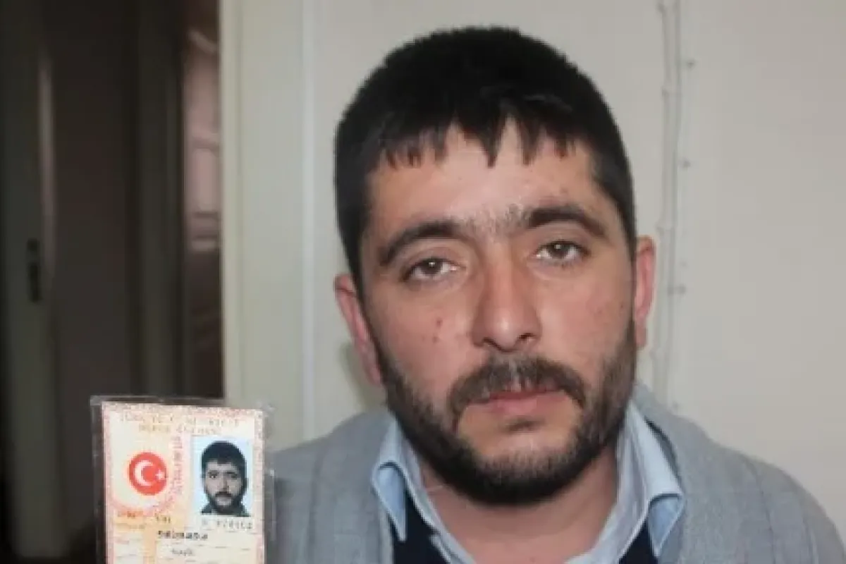 17 Yıldır Erkeklik Savaşı Veriyor