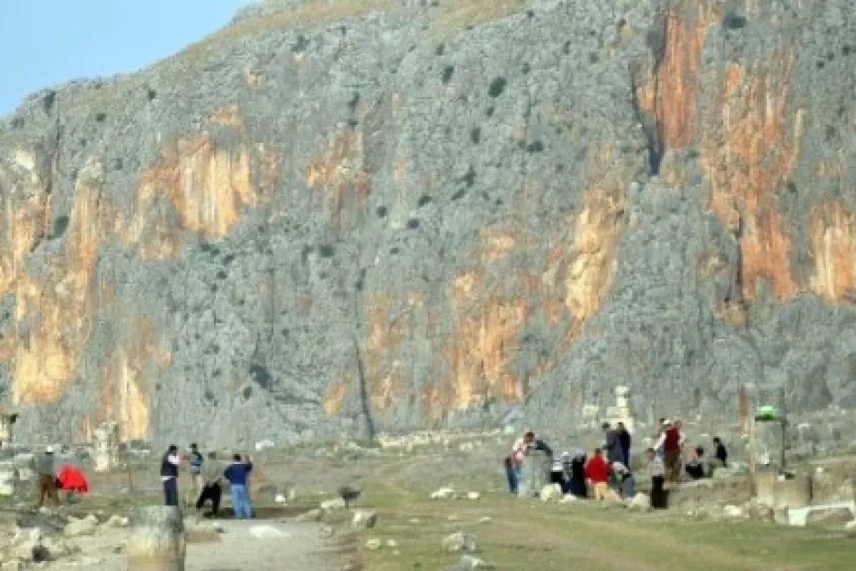 Dünyanın Ilk Duble Yolu Ortaya çıkarılıyor