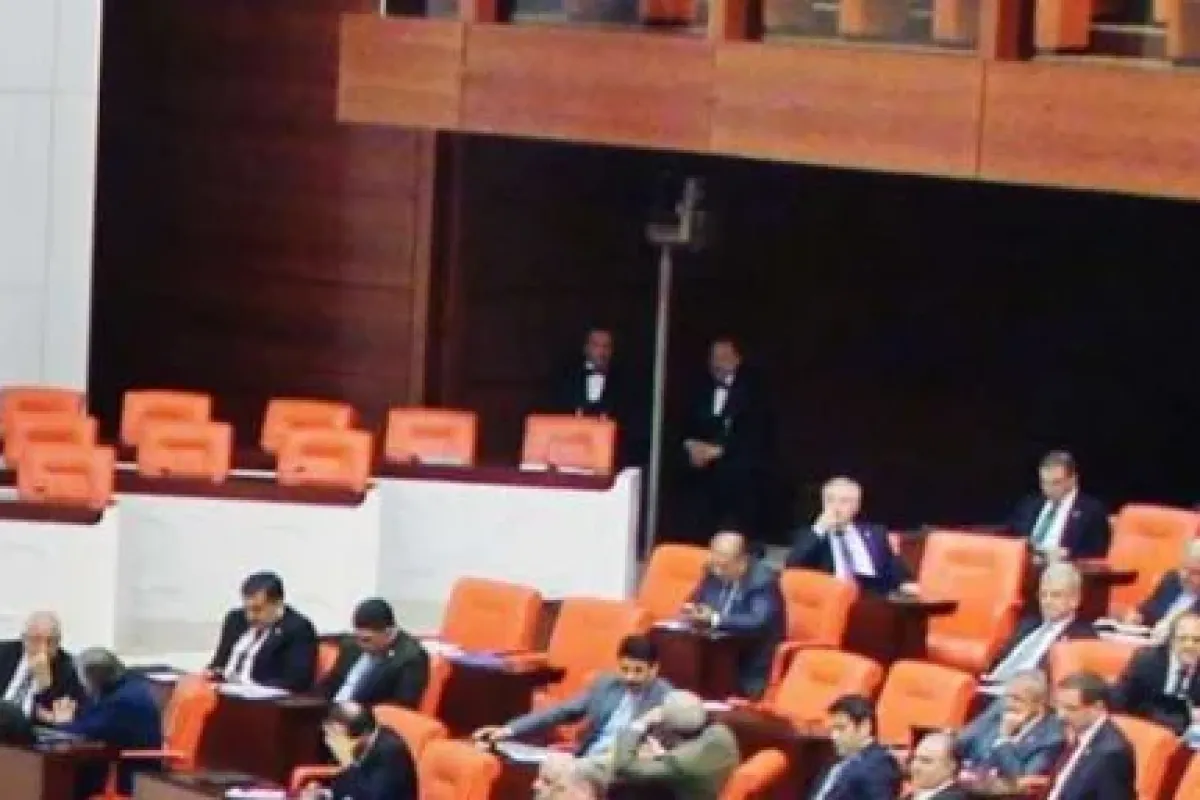 Bedelli Askerlik Komisyondan Geçti