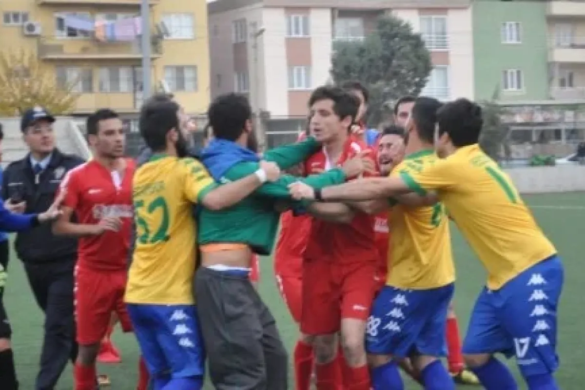 Denizli’de Amatör Maçta Kavga