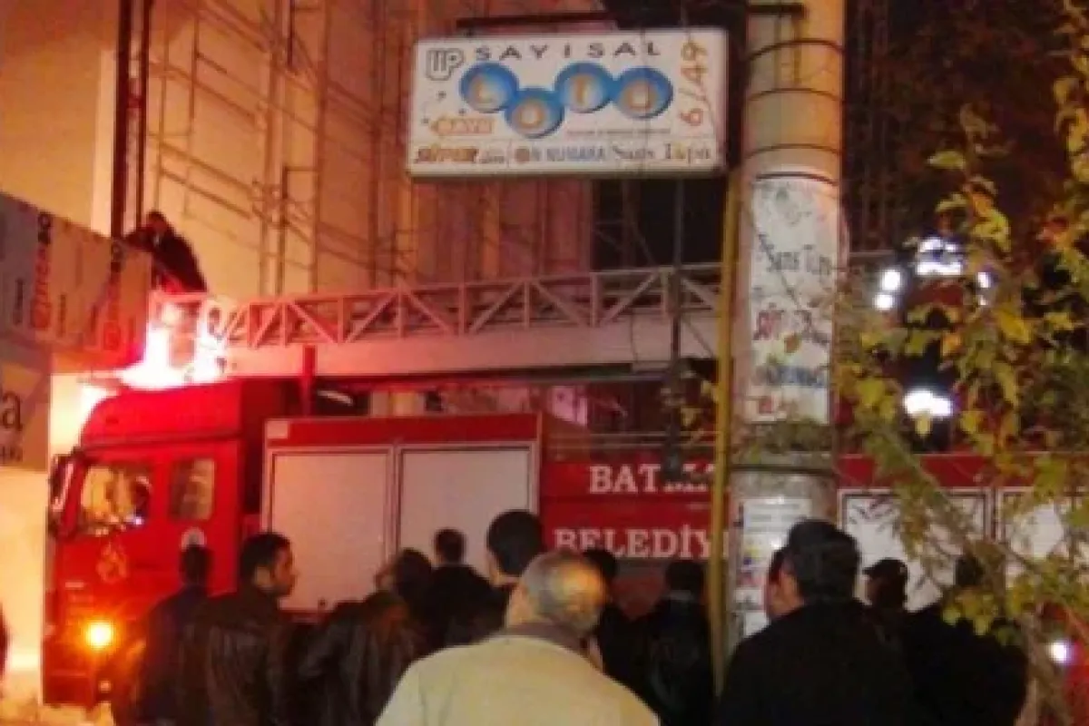 Hırsızların Başına Gelmeyen Kalmadı