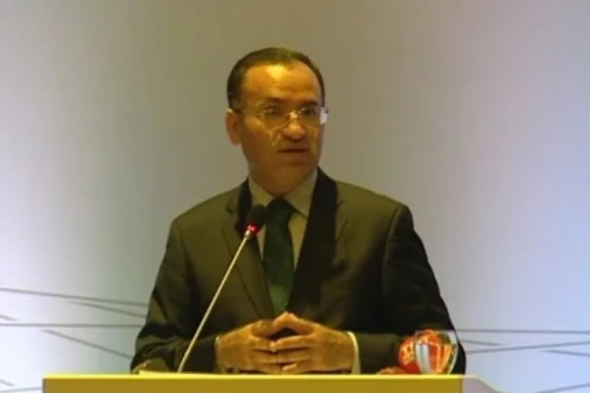 Adalet Bakanı Ab’yi Hedef Aldı