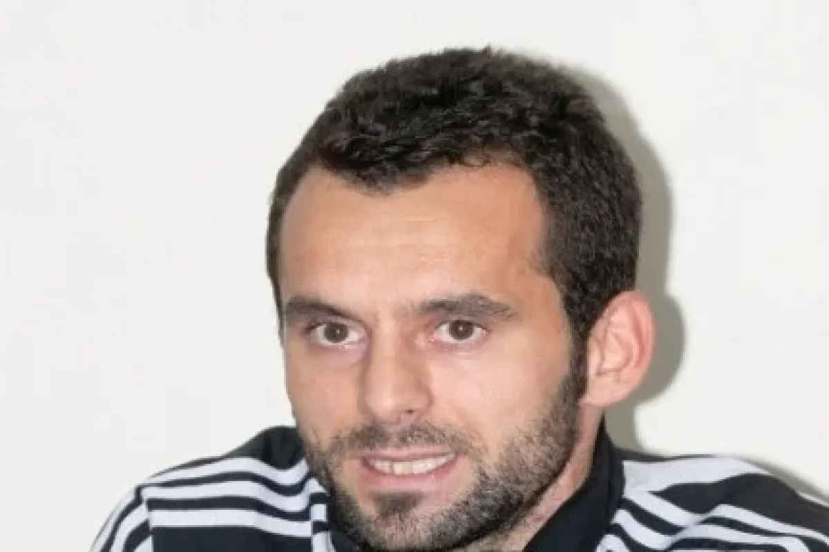 Golden Sonra Asker Selamı Veren O Futbolcu Konuştu