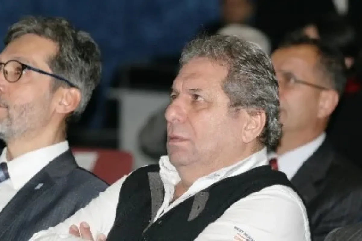 Erman Hoca Umutsuz