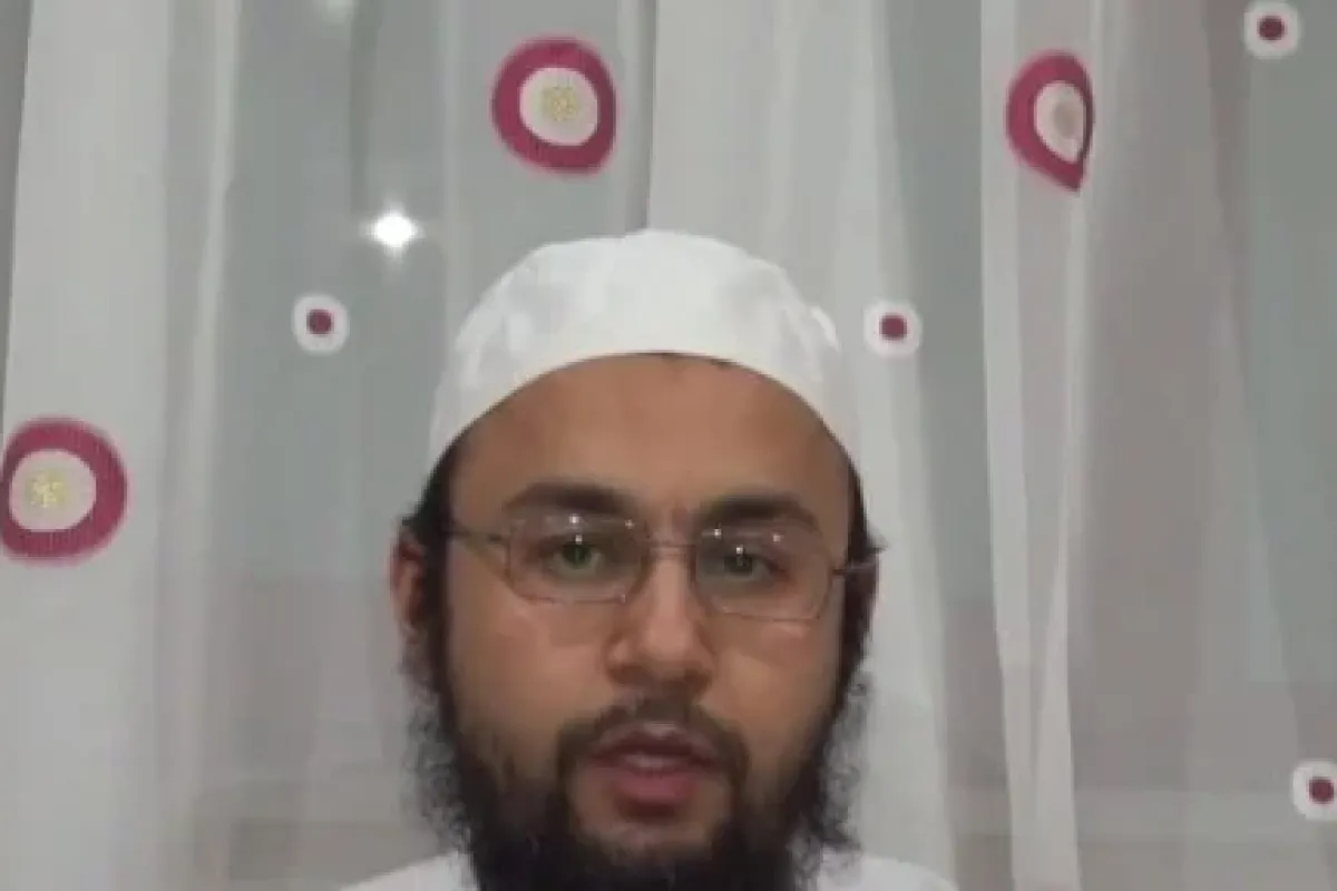 Özbek Hoca Suikasta Kurban Gitti