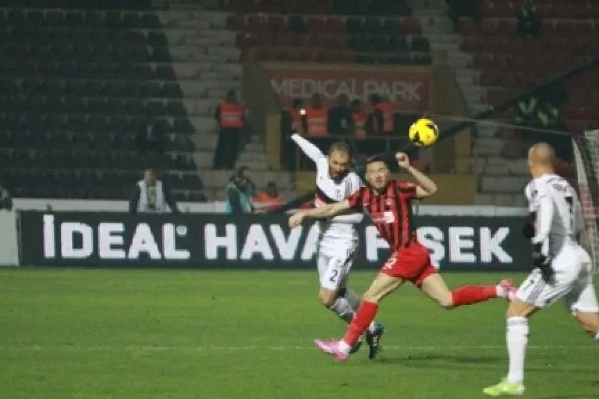 Kartal Demba Ba’sız Uçtu