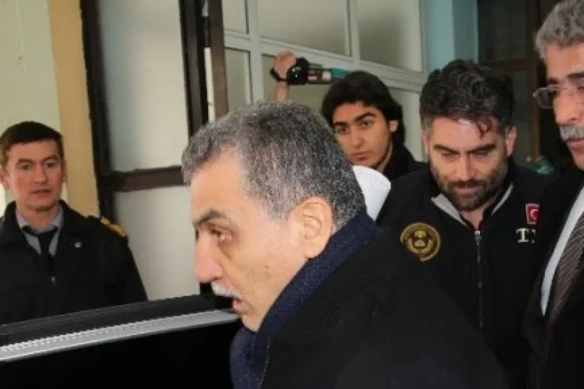 Paralel Yapıda 8 Gözaltı