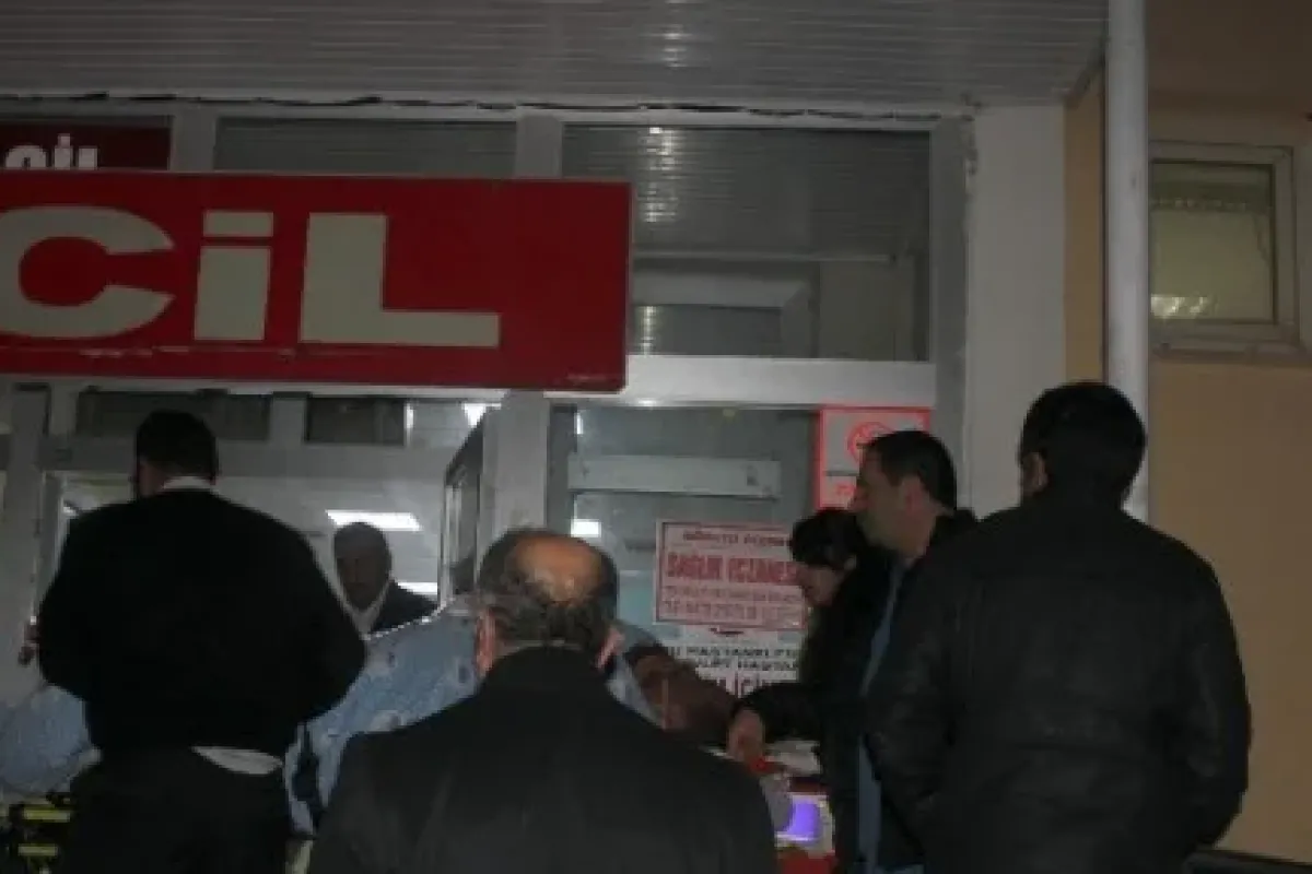 Askeri Araç Kaza Yaptı: 1 şehit, 4 Yaralı