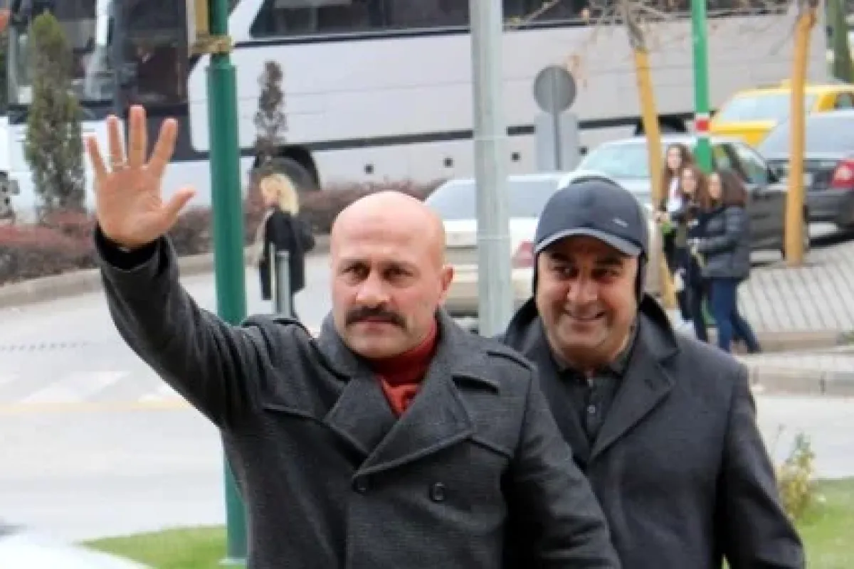 "sungurlar"ın Yapımcısı: "devletimiz Bizi Adam Yerine Koydu..."
