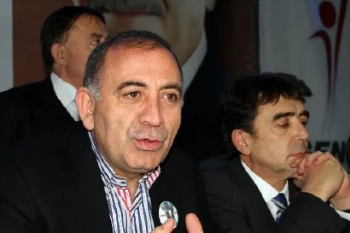 Gürsel Tekin’den ’’fethullah Gülen’’ Yorumu