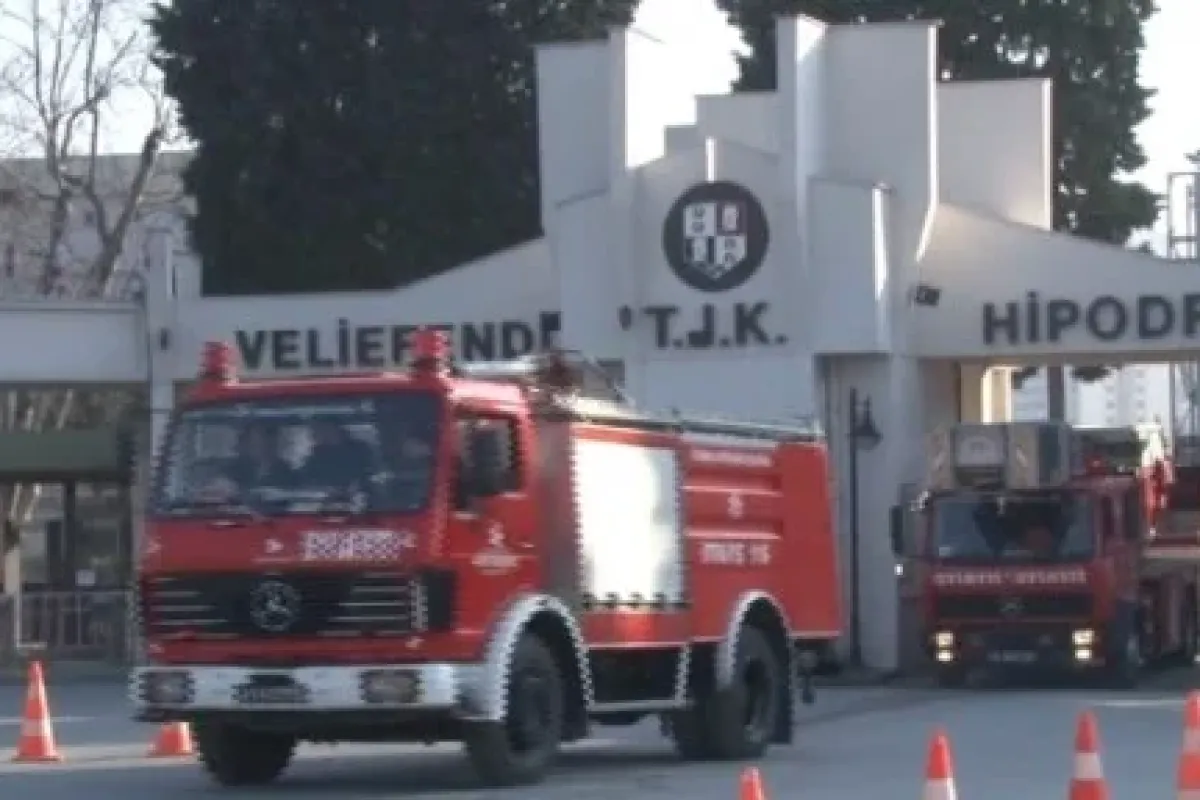 Veliefendi Hipodromu’nda Yangın