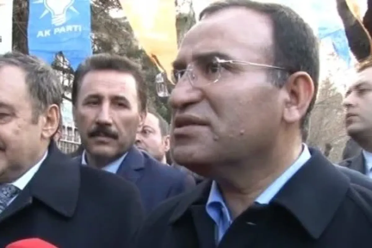 Adalet Bakanı: Gülen’e Kırmızı Bülten...