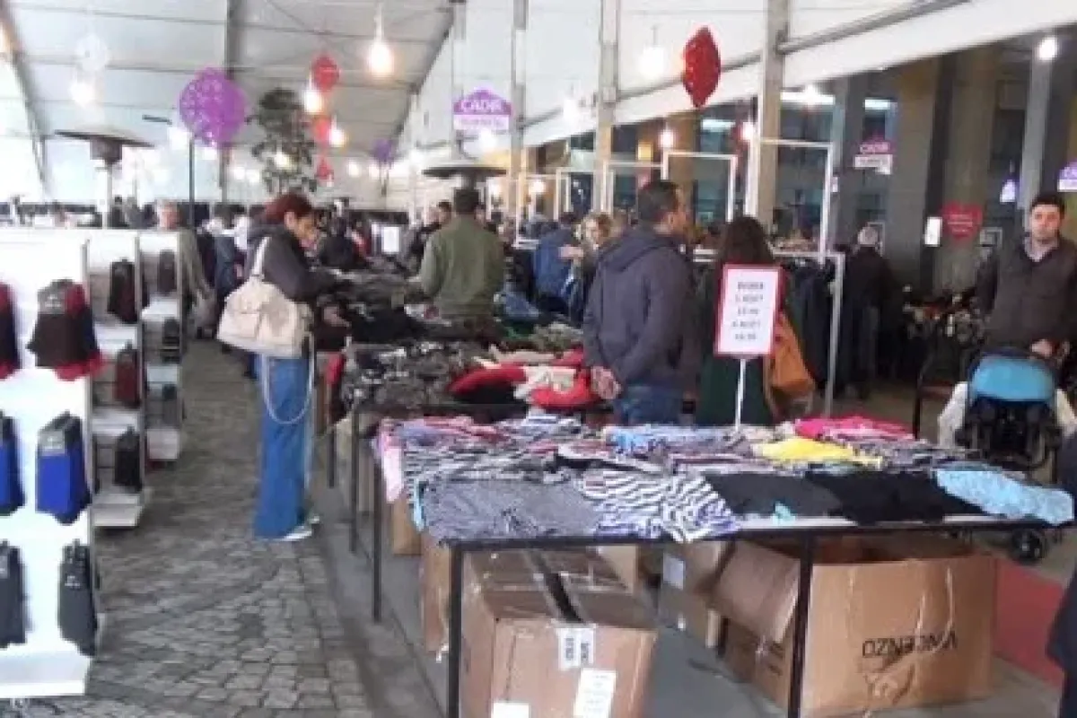 İndirimi Duyan Koştu