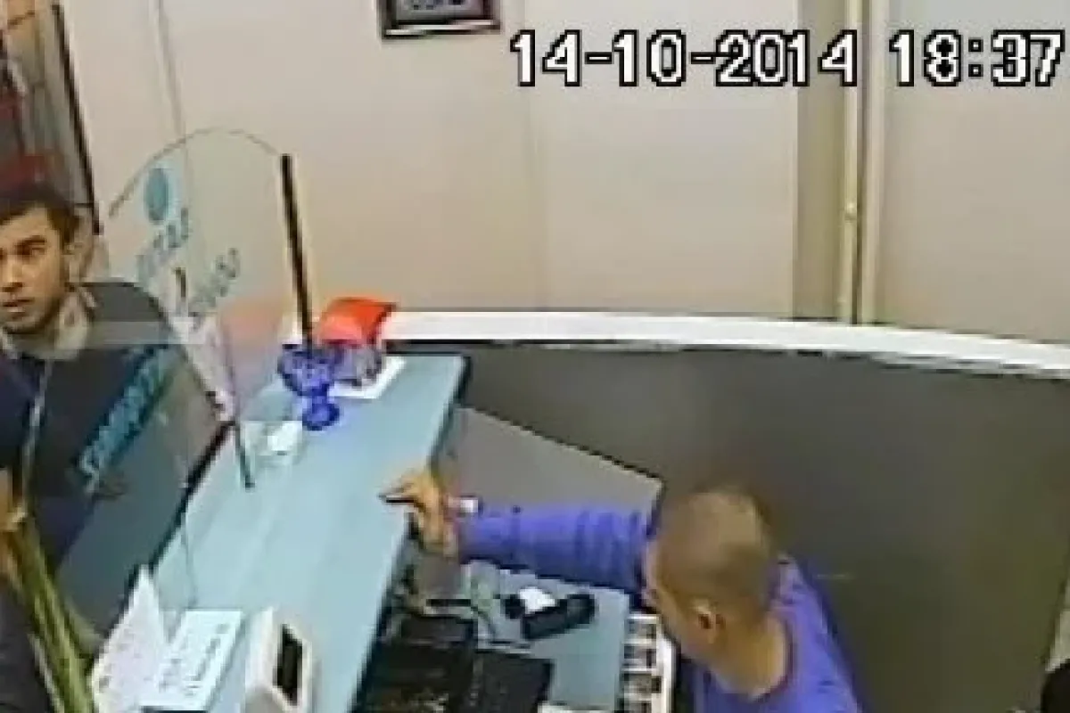 Soyguncular Döviz Bürosuna Böyle Girdi
