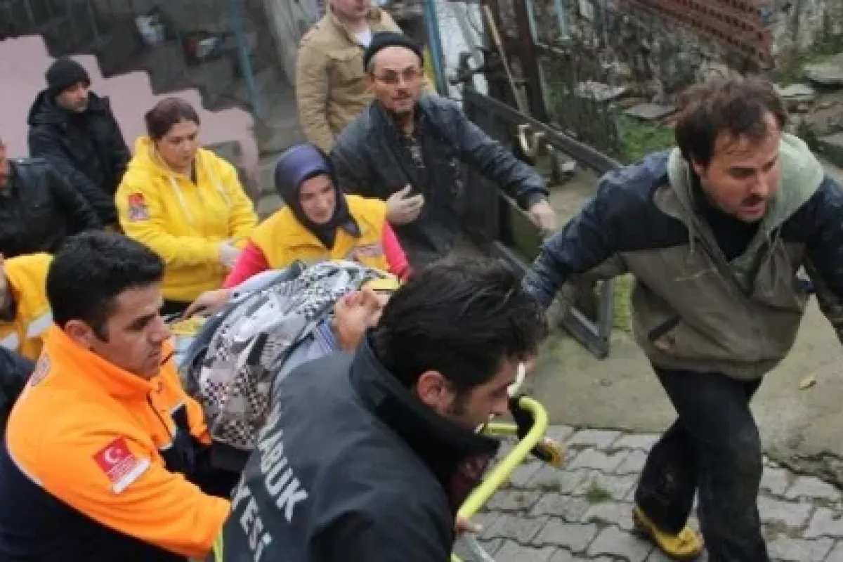 2 Işçi Göçük Altında Kaldı