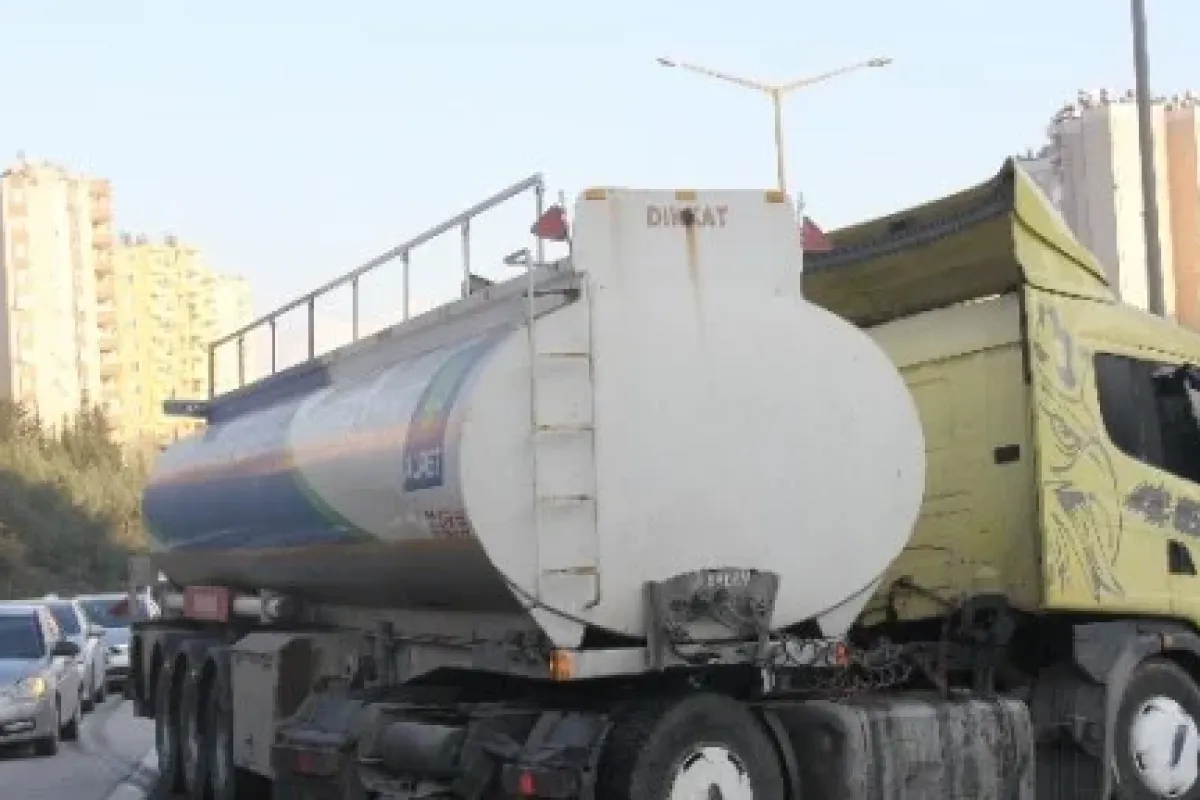 Bir Tanker Dolusu Esrar Polise Takıldı