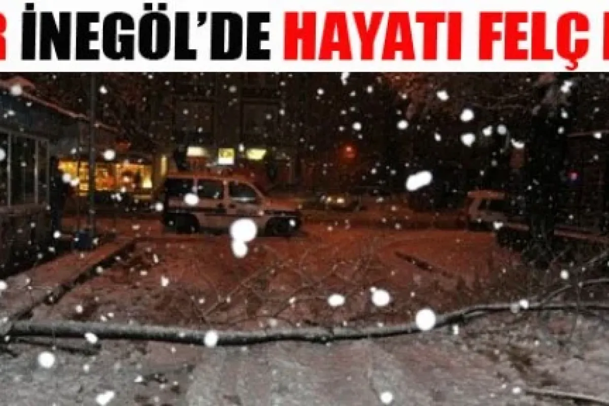 Kar İnegöl'de Hayatı Felç Etti