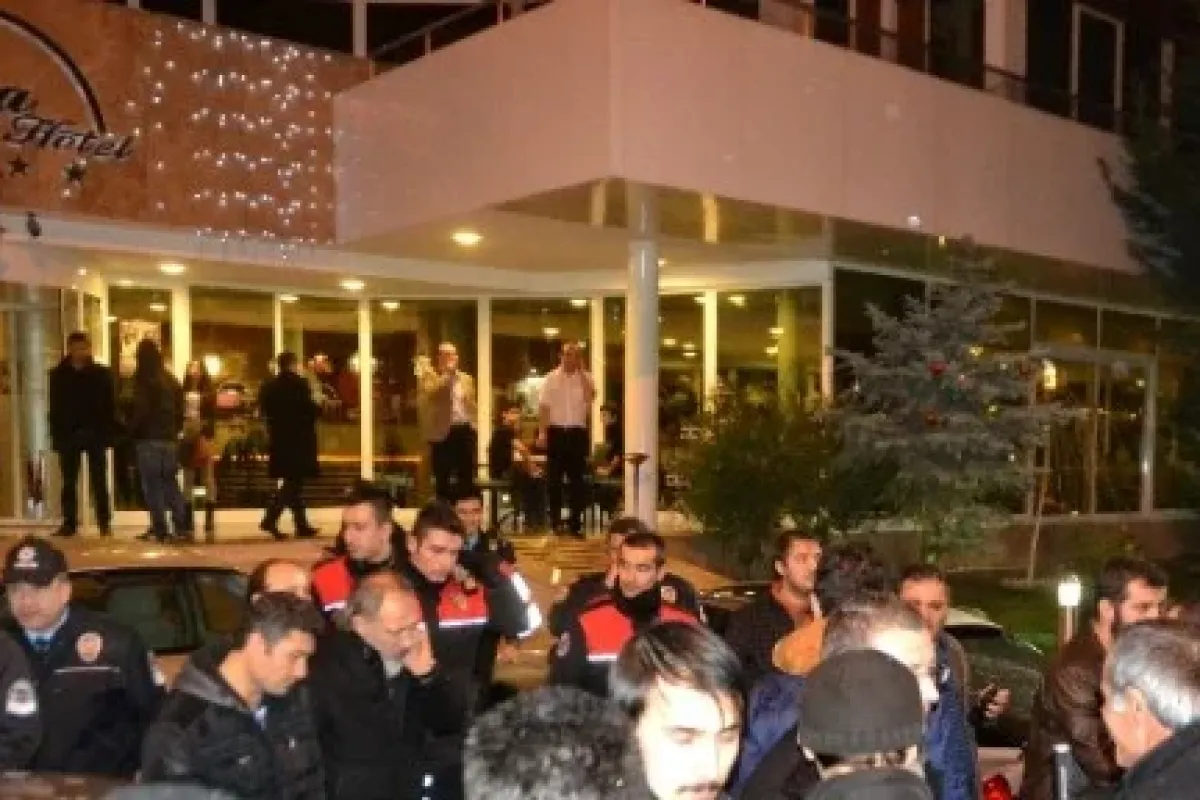 Alkollü Kızların Kavgası Karakolda Bitti