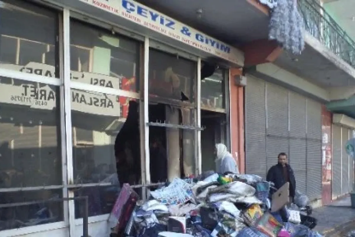 İş Yerini Kundakladılar