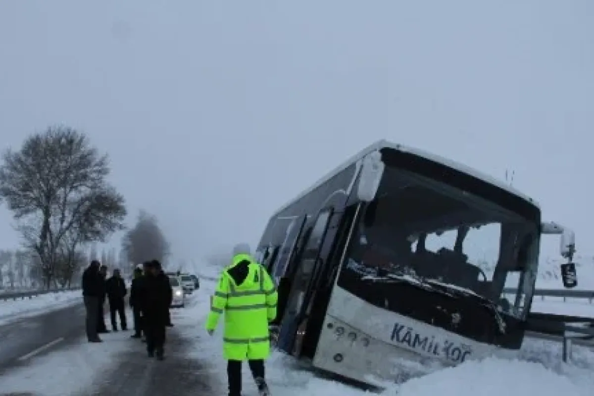 Otobüs Kanala Girdi